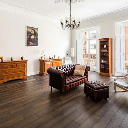 4 Bedroom House Up To 10 People At Heart Of Kensington And Chelsea London Bagian luar foto